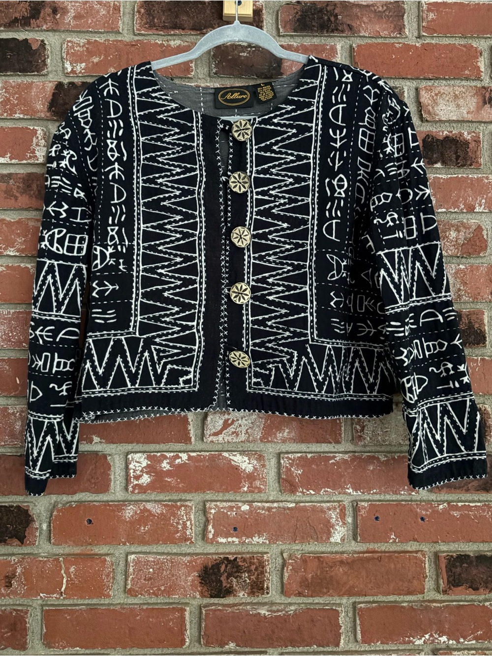 Vintage Allure Art to Wear Embroidered Jacket Black White Graphic Tribal Sz L